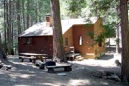 MOUNTAIN HOME GUARD STATION CABIN